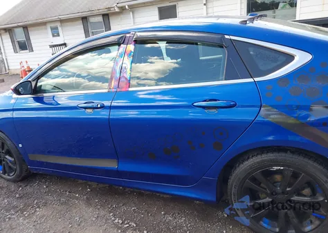 2015 Chrysler 200 Limited z USA, uszkodzony, nr VIN 1C3CCCAB7FN619121